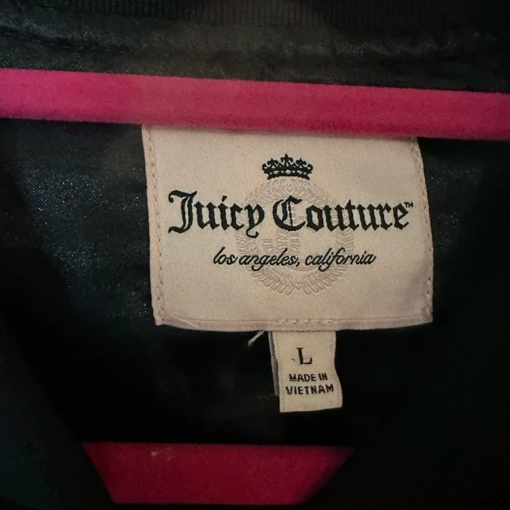 Juicy Couture‎ Black Velvet Bomber Jacket